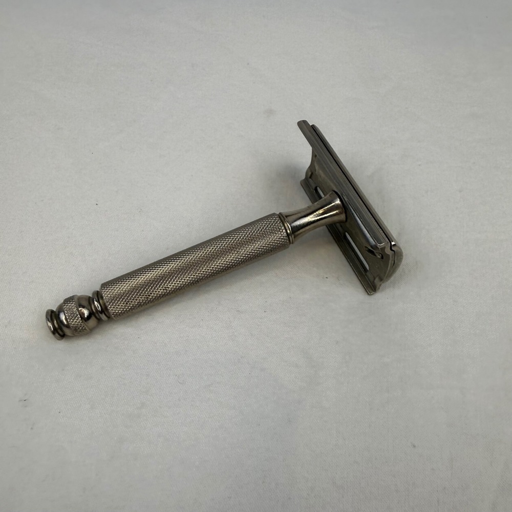 Vintage Gillette Tech Safety Razor Silver Tone Knurled Handle Made in USA C1